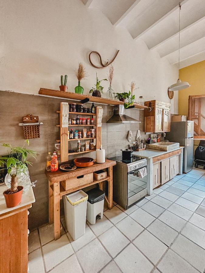 Habitacion Privada, Casa Compartida Con Pareja Private Room, Shared House With A Couple Barcelona Exterior photo
